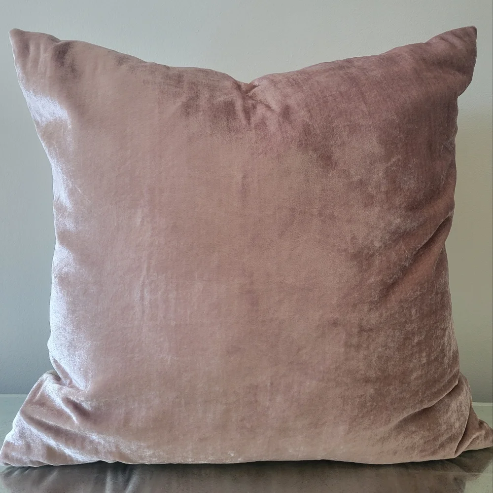West Elm Dusty Pink Velvet Accent Pillow. New With Tags